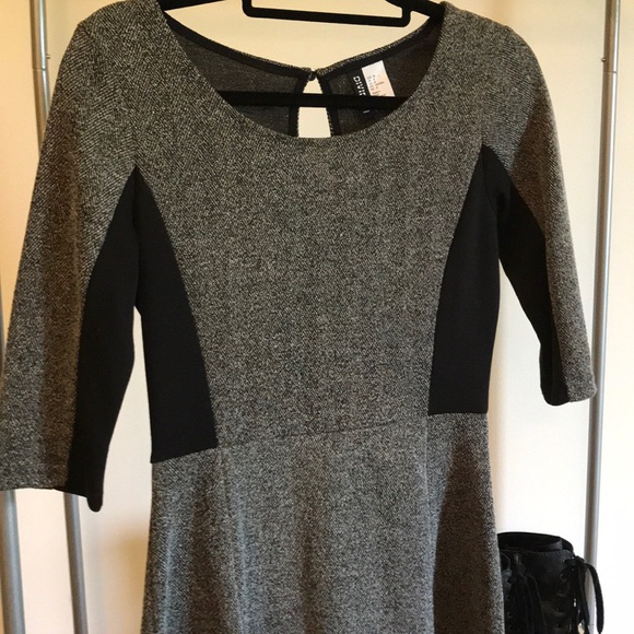 H&M Gray and Black Skated Dress - Picture 2 of 4